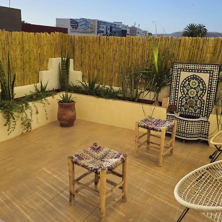 Appartement Julia Au Centre Ville Agadir Dans Residence Borj Dalat エクステリア 写真
