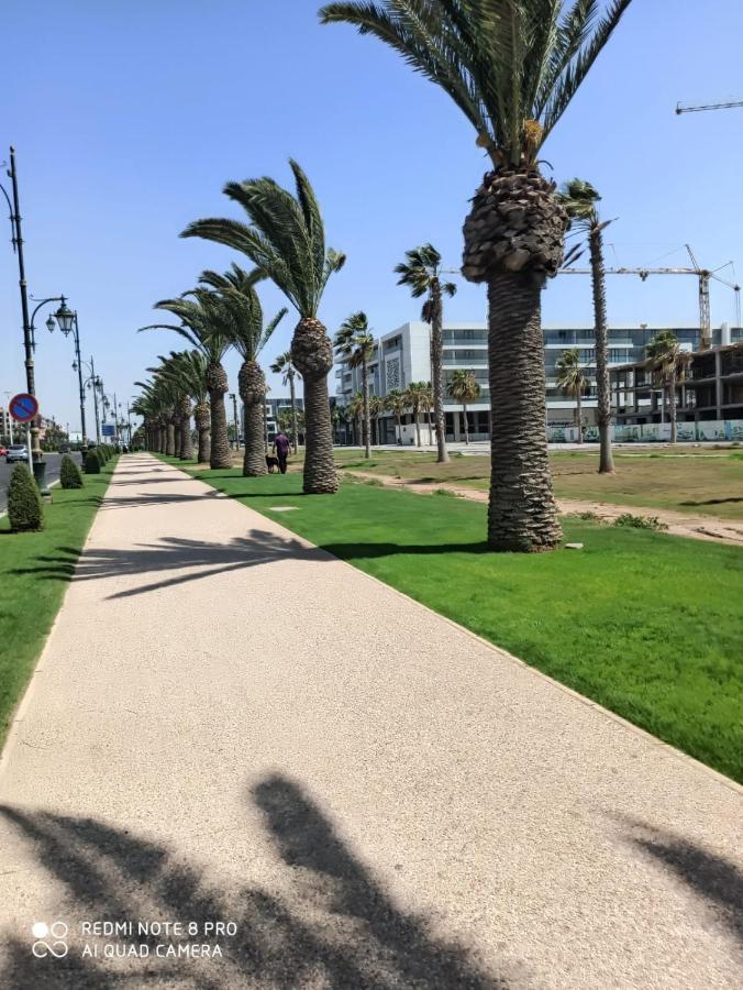 Appartement Julia Au Centre Ville Agadir Dans Residence Borj Dalat エクステリア 写真