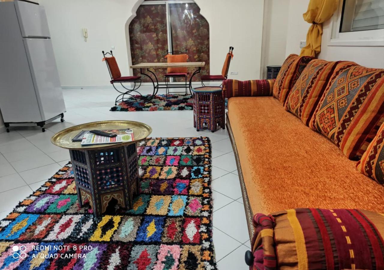 Appartement Julia Au Centre Ville Agadir Dans Residence Borj Dalat エクステリア 写真